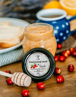 Naskladnili jsme pro vás medy s příchutí: 🍯dračí ovoce 🍯černý rybíz 🍯šípek 🍯borůvka 🍯máta s citronem! Můžete objednat na...